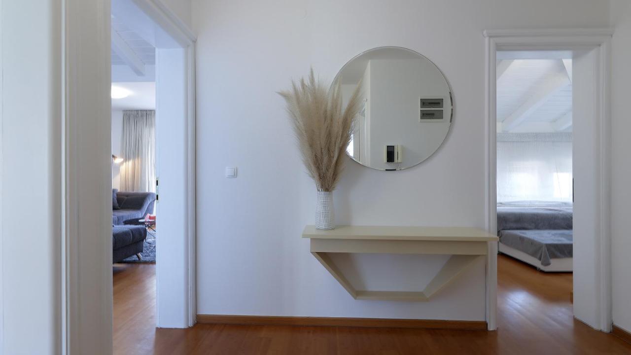 Sea View Apartment In Ičići Dış mekan fotoğraf