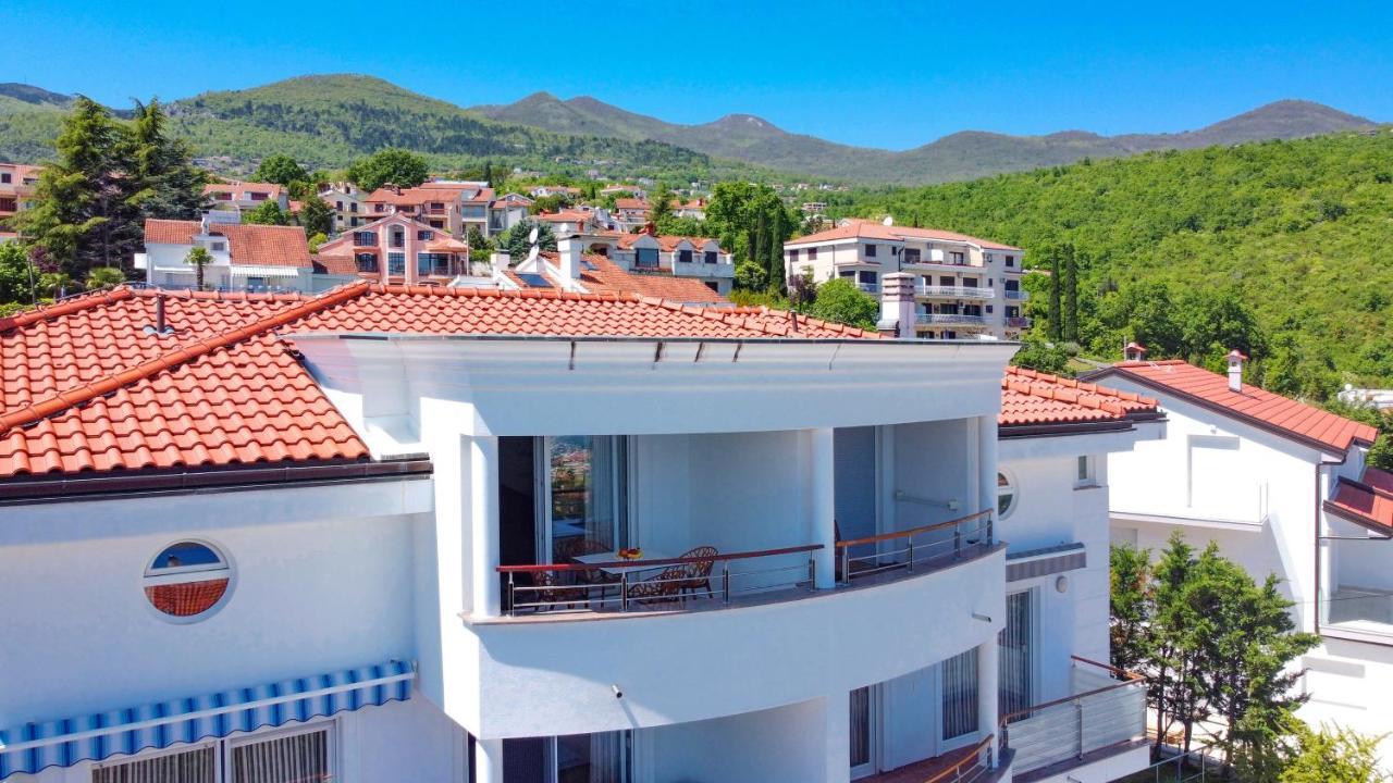 Sea View Apartment In Ičići Dış mekan fotoğraf